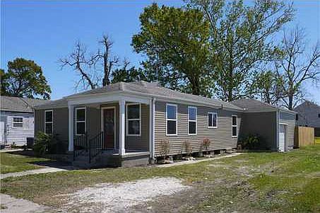 1st image of 4724 Ashbury Dr