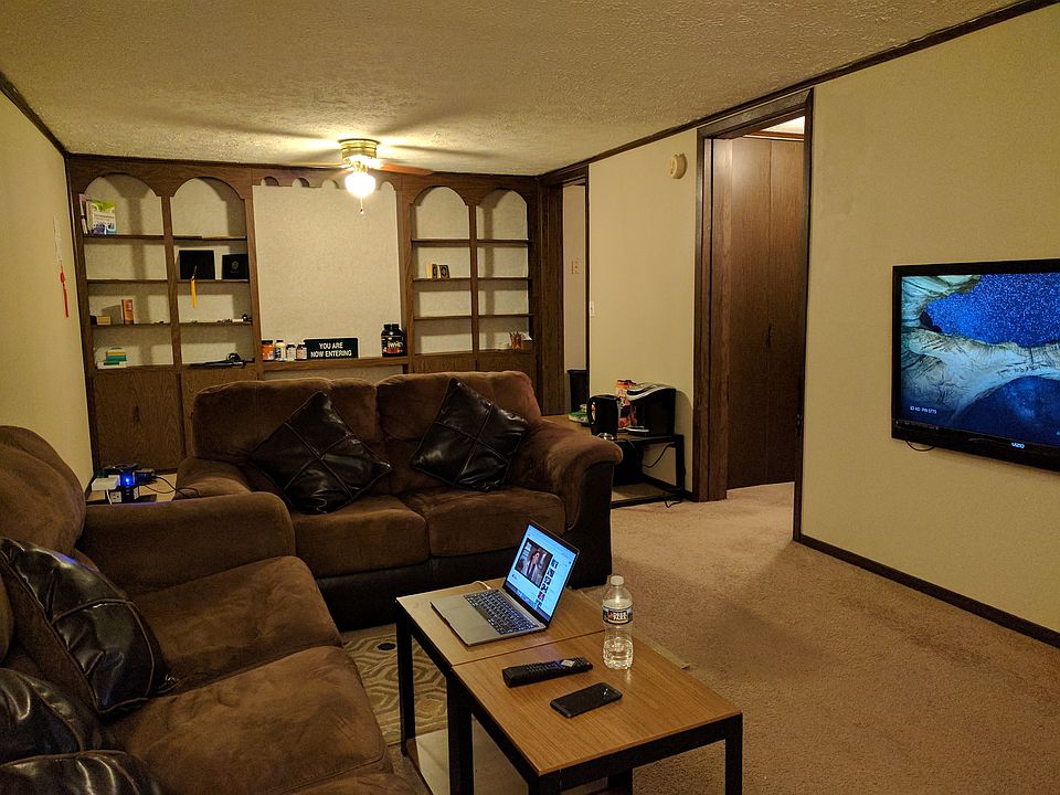 1st image of 1494 Stratford Dr