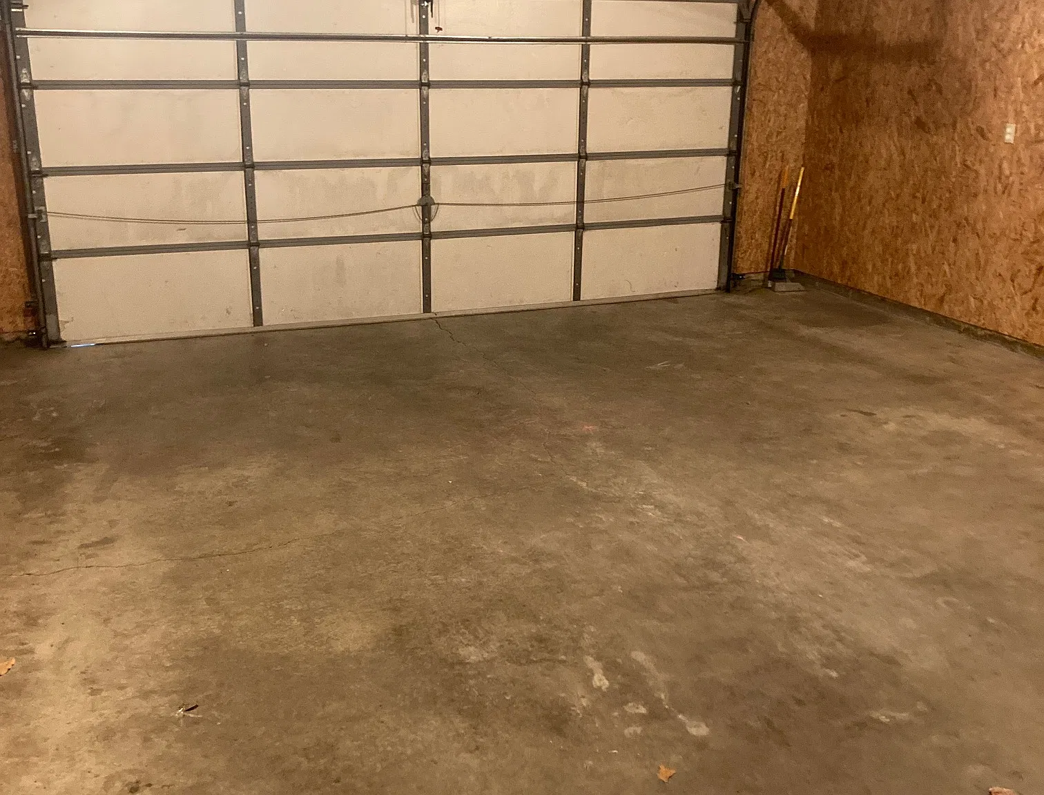 2 bed, 900 sqft, $900 — Photo 2