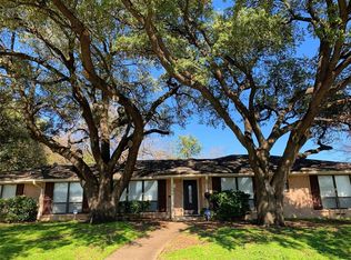 7119 Mason Dells Dr, Dallas, TX 75230