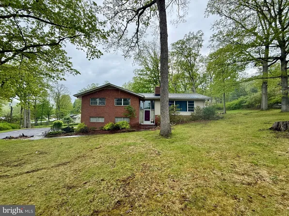 12514 Henry Dr SW, Lavale, MD 21502