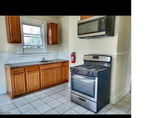 913 S 19th St FLOOR 2, Newark, NJ