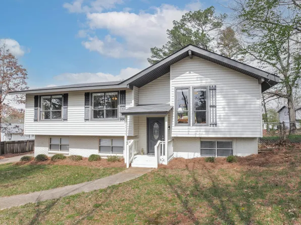 1764 Molly Dr, Birmingham, AL 35235