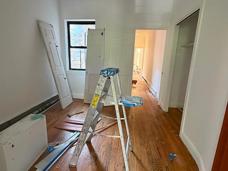 674 Saint Anns Ave #2N — Photo 6