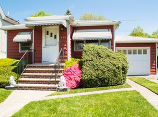427 Pelton Ave, Staten Island, NY 10310