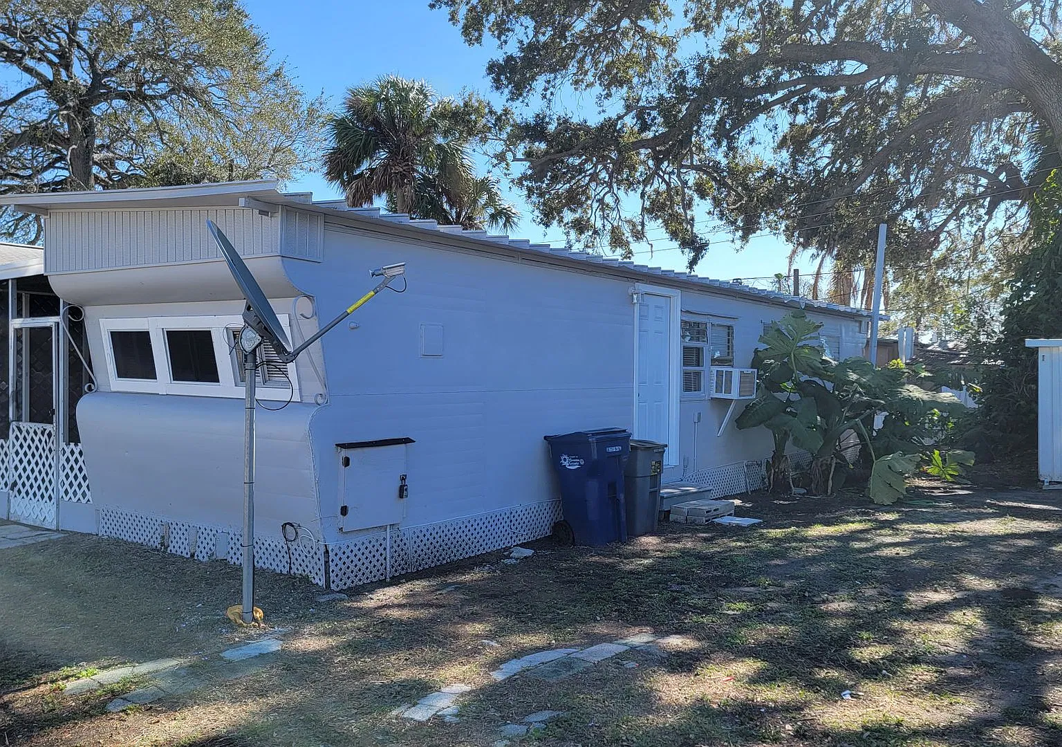 1104 50th Avenue Dr W. — Photo 1