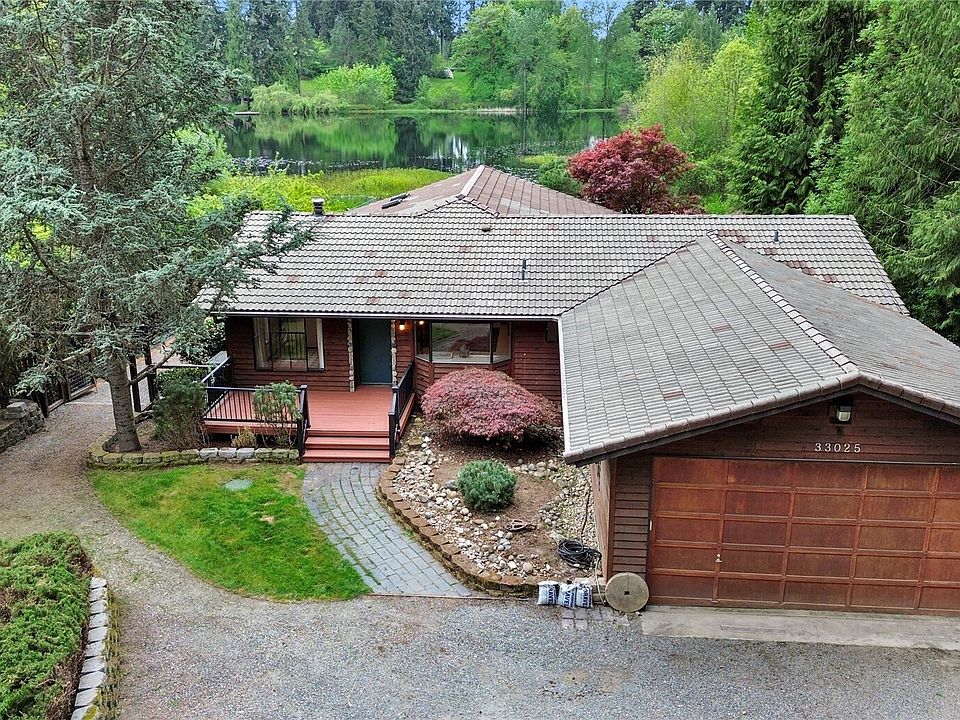 1st image of 33025 E Holm Lake Drive SE