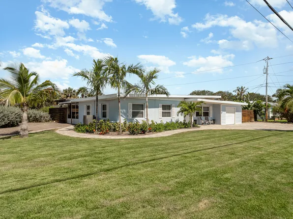 942 Bali Rd, Cocoa Beach, FL 32931