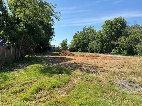 308 Oak St, Forney, TX 75126