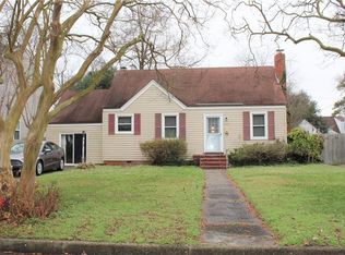 7625 Gloucester Ave, Norfolk, VA 23505
