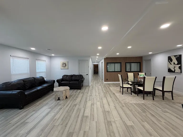 721 Clyde Ave — Photo 4