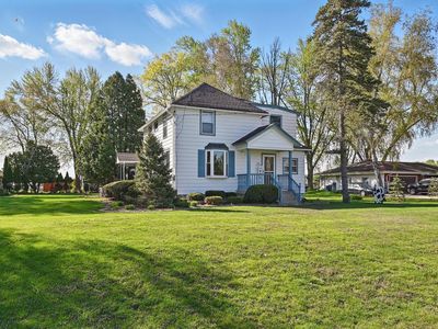 S81W17005 Woods ROAD, Muskego, WI, 53150