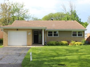 4126 Greenwood St, Skokie, IL 60076