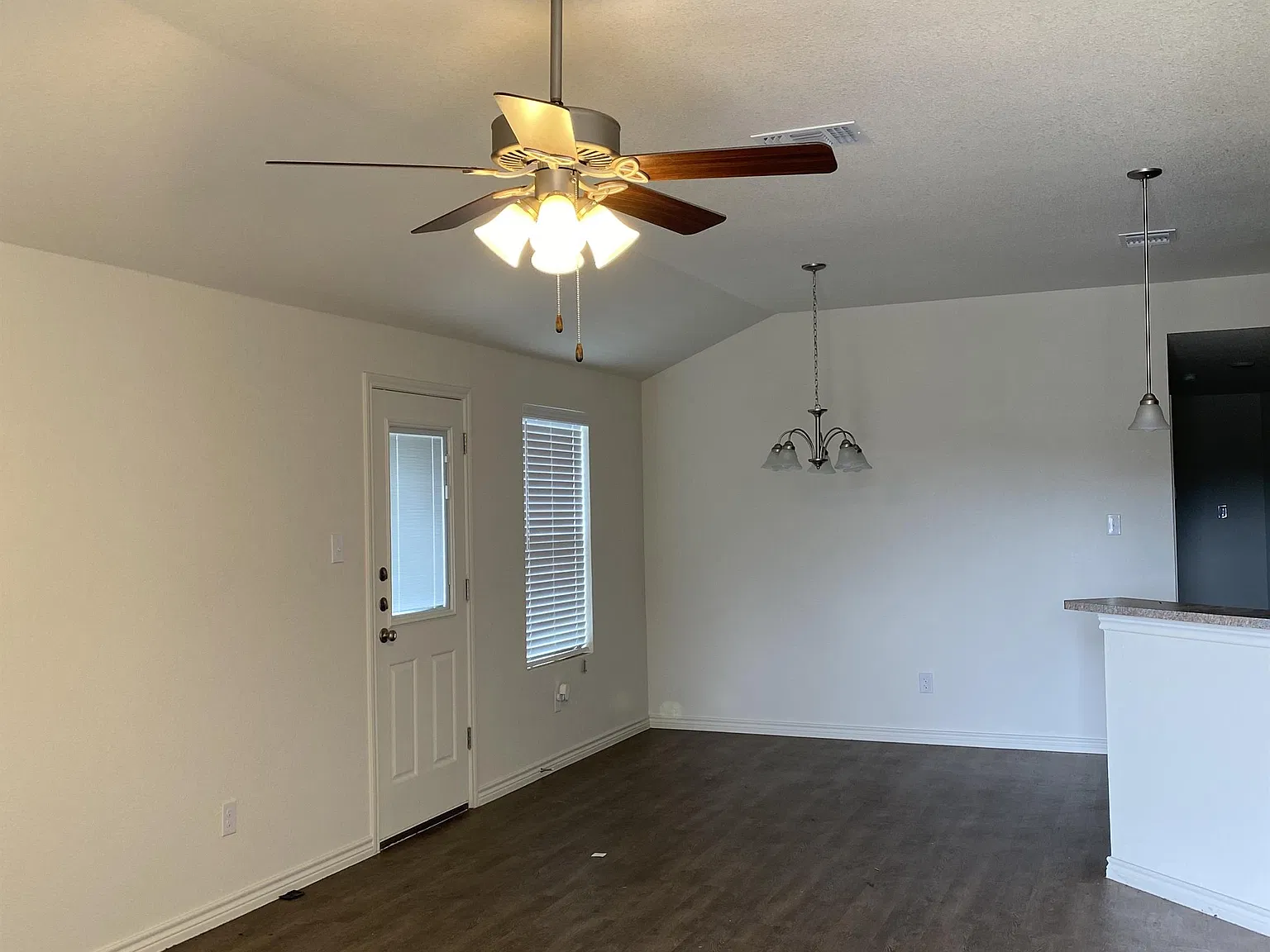 911 Lasso Dr. - A — Photo 2