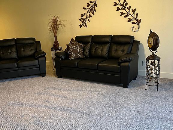 Living Room W/Leather Furniture