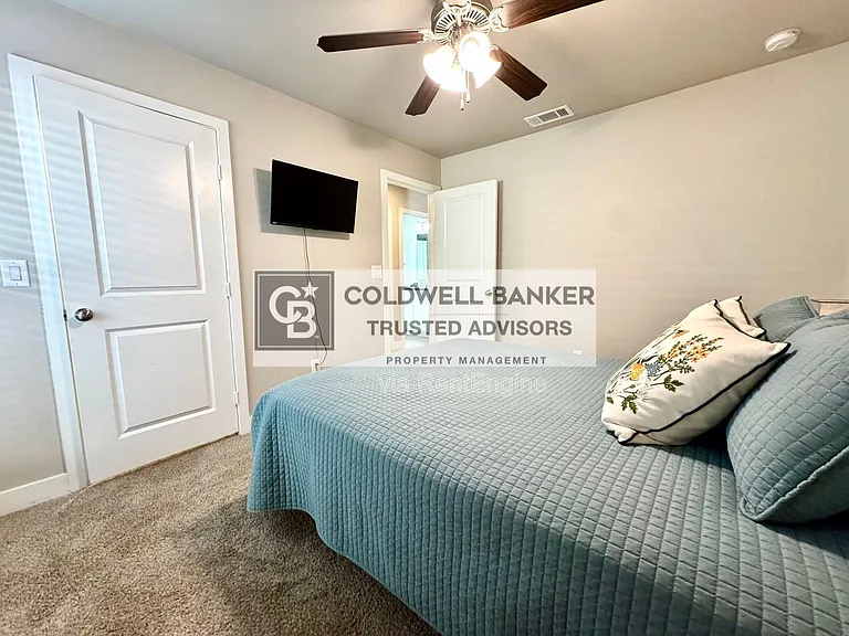 3108 Urbana Ave — Photo 15