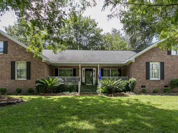 103 Old Postern Rd, Summerville, SC 29483