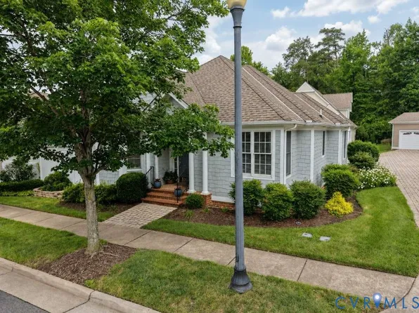 9062 Amberhill Loop, North Chesterfield, VA 23236