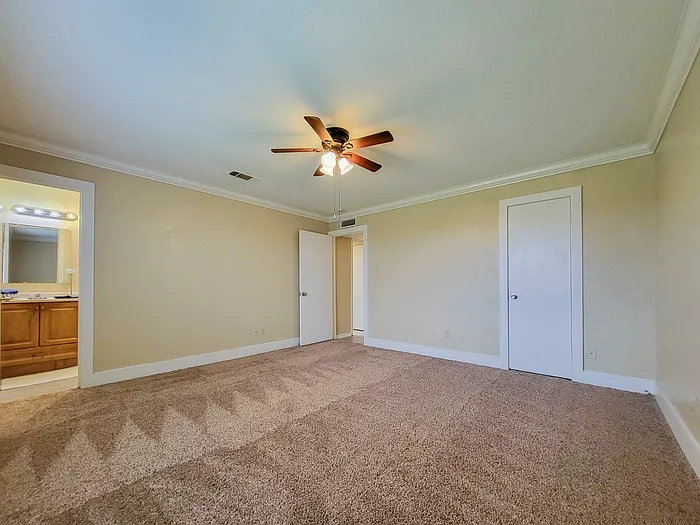 7216 Lancashire Dr — Photo 7