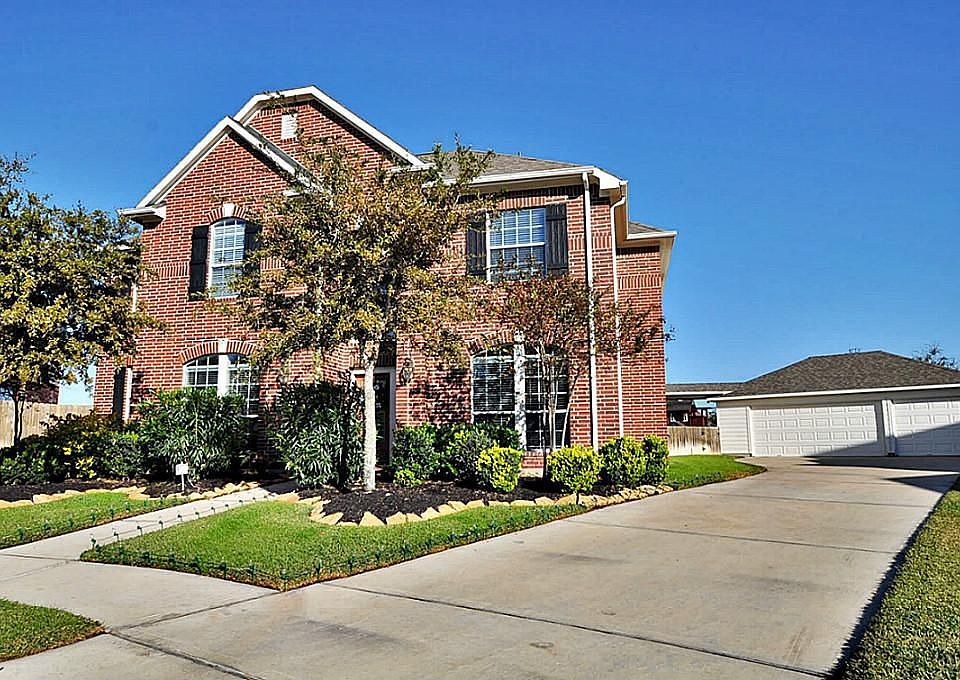 1st image of 25506 Saxon Glen Ct