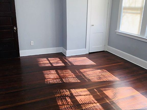 3rd image of 74 Irving St #3