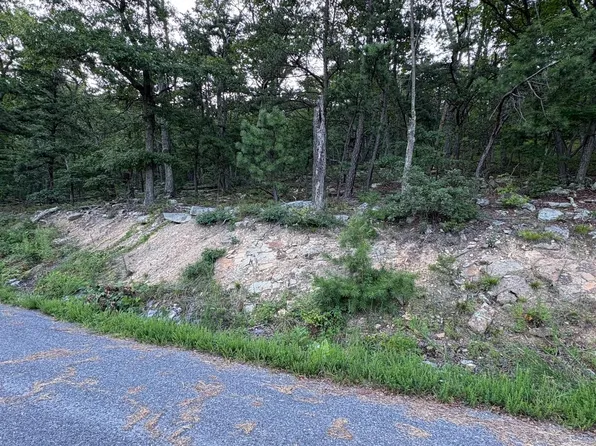 152 Fire Tower Trl, Winchester, VA 22602