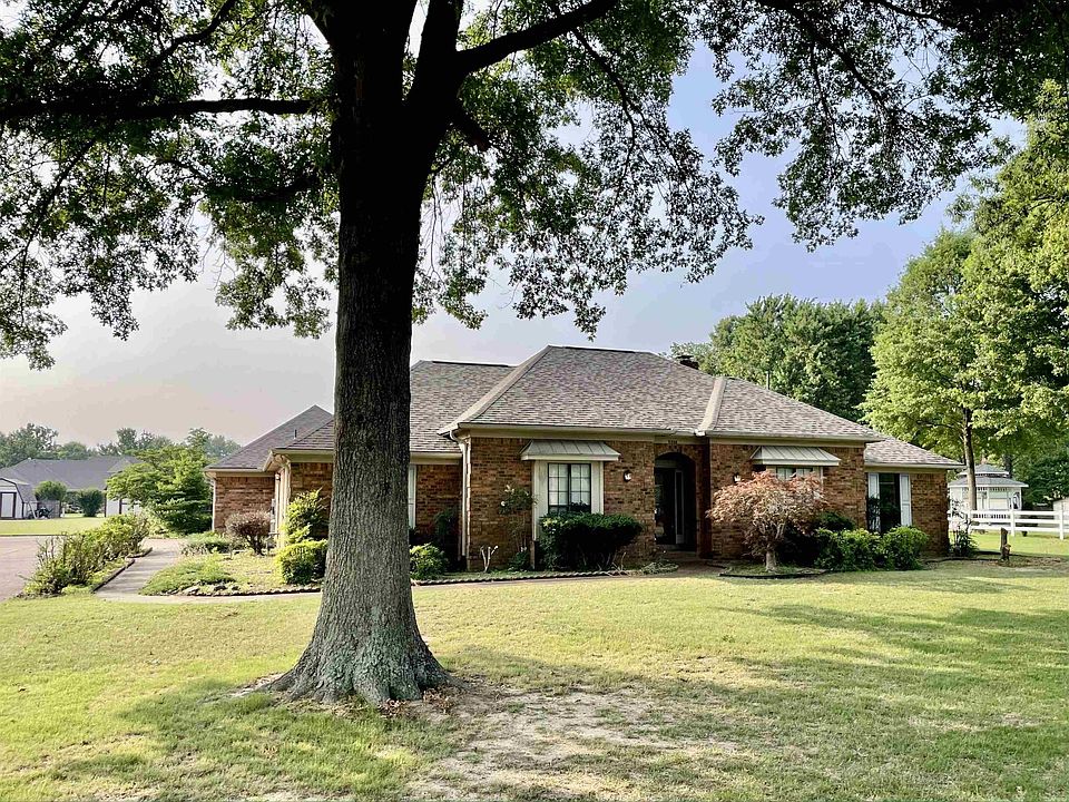 1st image of 3305 Alfred Dr