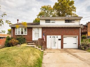 523 Lindsay Rd, Carnegie, PA 15106