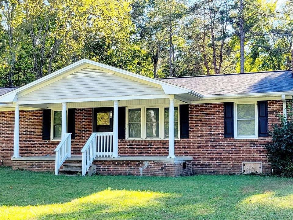 1st image of 418 Circle Dr