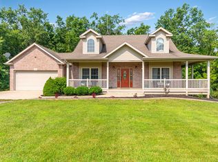 270 E Roy Barnes Rd, Sturgeon, MO 65284