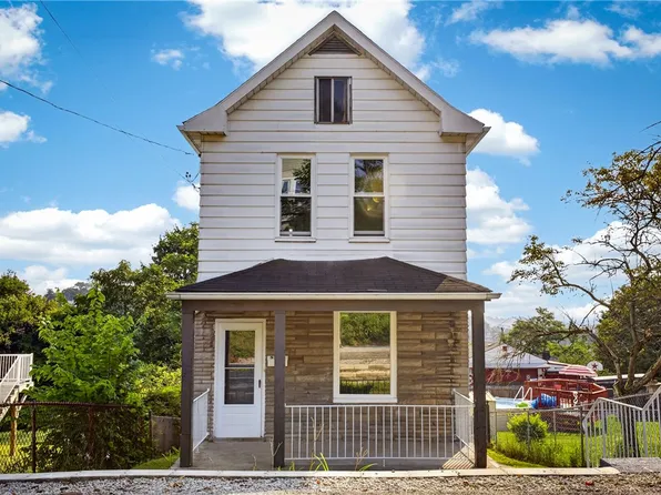 5757 Lauder St, Pittsburgh, PA 15207