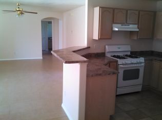 14 Parador Rd, Los Lunas, NM 87031