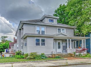 4 Lafayette St #1, Pawtucket, RI 02860