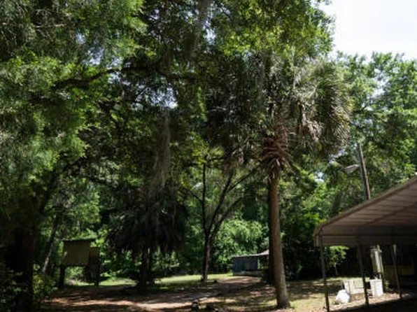 15877 Butch Baine Dr, Jacksonville, FL 32218
