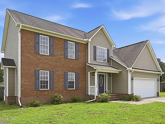 3rd image of 206 Honey Court E