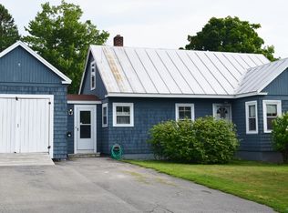 51 Oakland St, Waterville, ME 04901