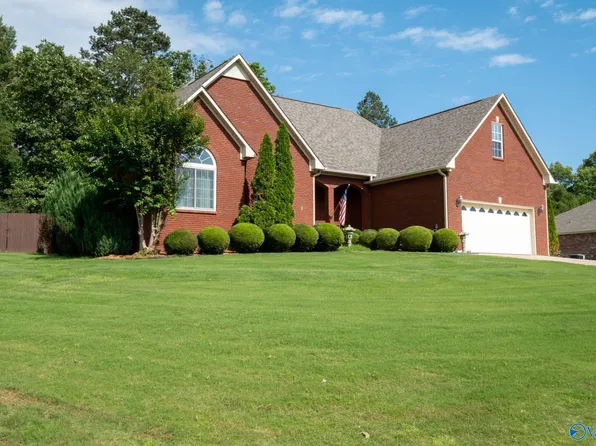169 Kaylee Loop, Hartselle, AL 35640