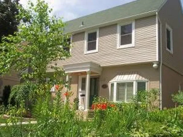 1117 Linden Ave, Oak Park, IL 60302