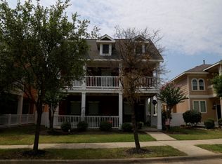 1124 King George Ln, Aubrey, TX 76227