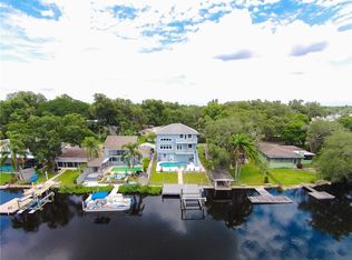 5759 Rio Dr, New Port Richey, FL 34652