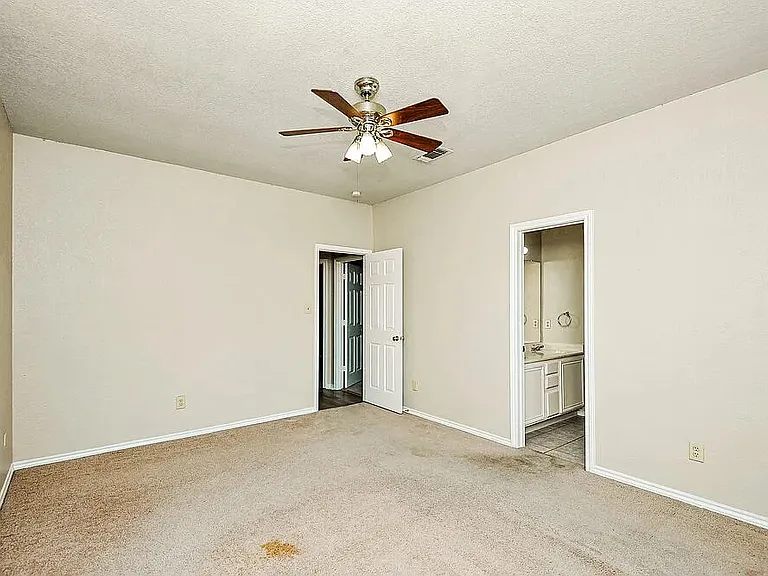 840 Voltamp Dr — Photo 8