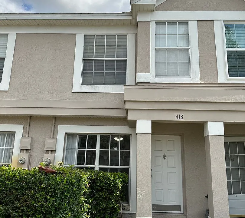 413 Kensington Lake Cir