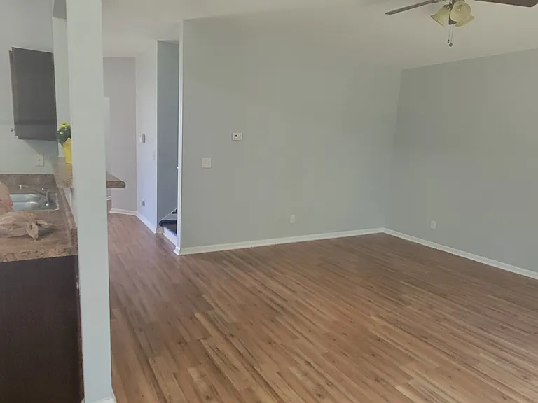 1501 Arbor Place Dr — Photo 3