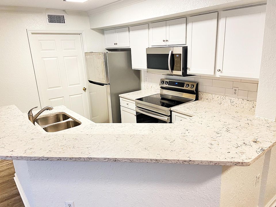 1st image of 420 Timberwalk Ct APT 1215
