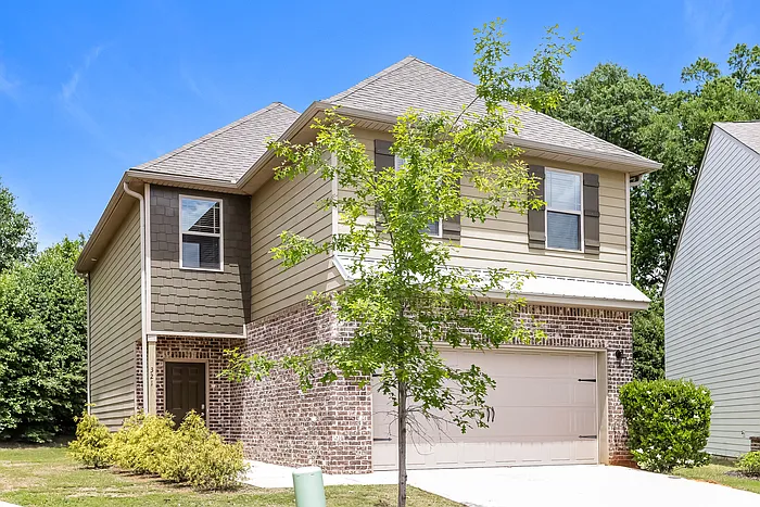321 Concord Ter — Photo 4