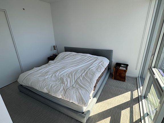 2nd image of 338 Potrero Ave