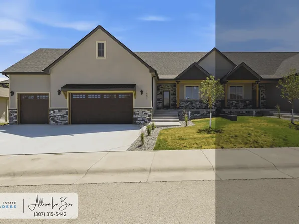 1651 Pinyon Pkwy, Casper, WY 82609