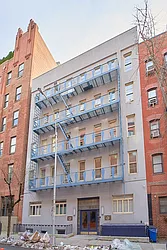 16 Jane Street in West Village