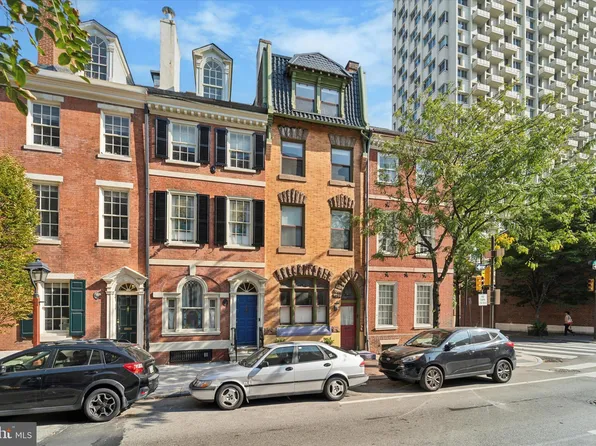 703 Spruce St, Philadelphia, PA 19106