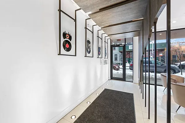 Rented by MAPT Residential LLC | media 28